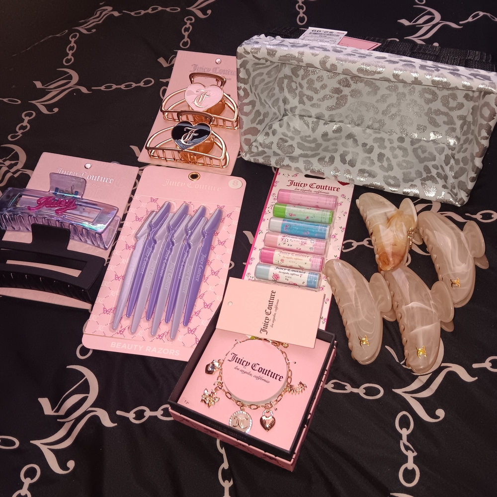 Juicy Couture Accessory Set with Hair Clips and Bracelet